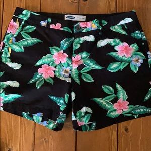 Old navy tropical shorts